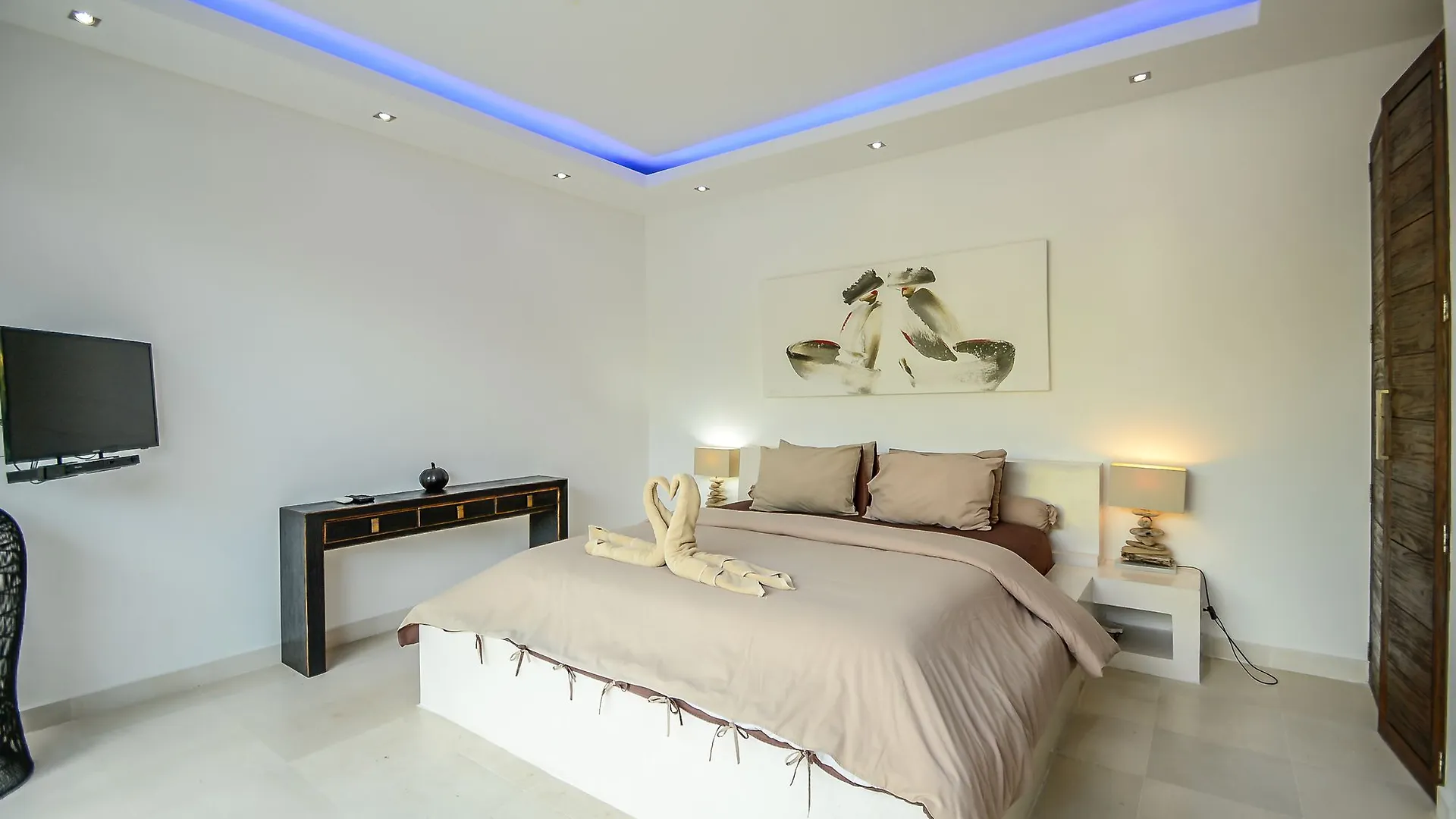 Villa Saha - Elegant 3-Bedroom In Seminyak 0*,